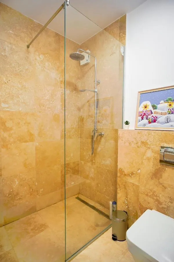 Luxury Central Park Apartment Bucarest