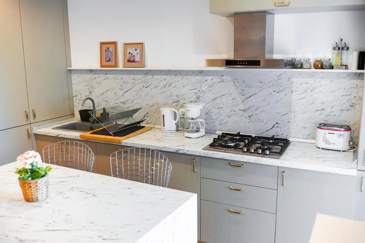 Luxury Central Park Apartment Bucarest Roumanie